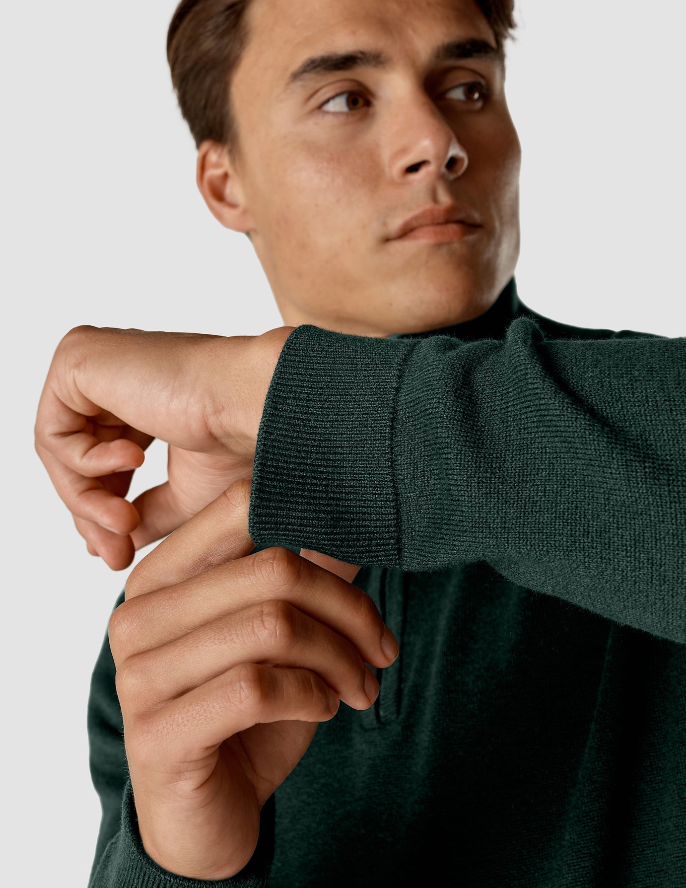 Fine Knit Half Zip Forest Green Molinaire